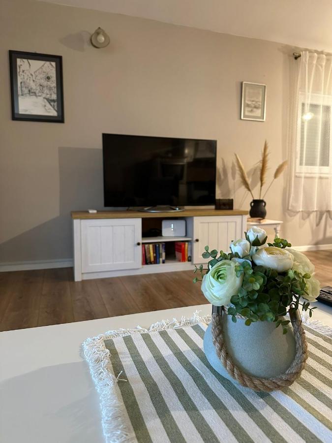 Apartman Lusy Tribalj Εξωτερικό φωτογραφία